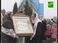 В Латвии, в Саласпилсском храме, в стекле киота отобразился нерукотворный образ Божией Матери