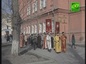 Каждое воскресение по главному проспекту Екатеринбурга следует крестный ход
