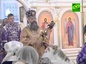 В праздник Воздвижения Креста Господня митрополит Кирилл совершил литургию в храме святого Иоанна Воина в поселке Новоберезовском